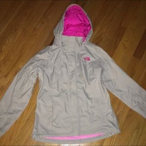 Medium North Face Rain Light Jacket Grey/Pink